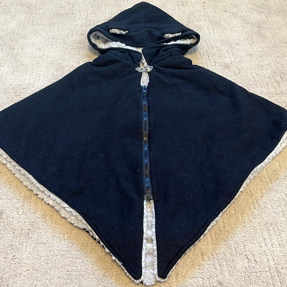 Little Girls | Handmade Fleece Carseat Poncho 2-5T